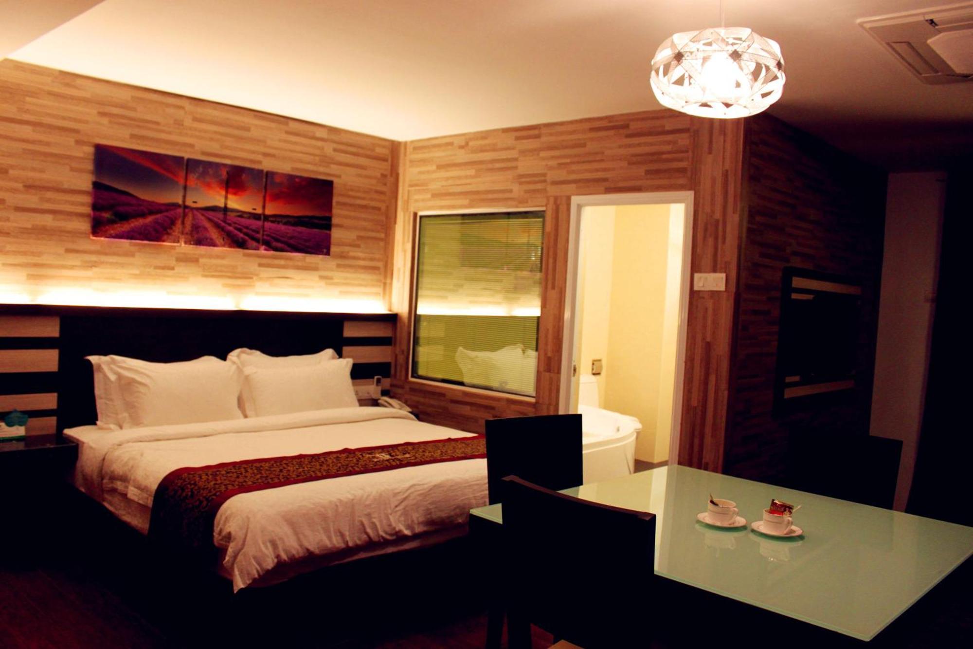 Hotel Time Boutique Nilai Εξωτερικό φωτογραφία