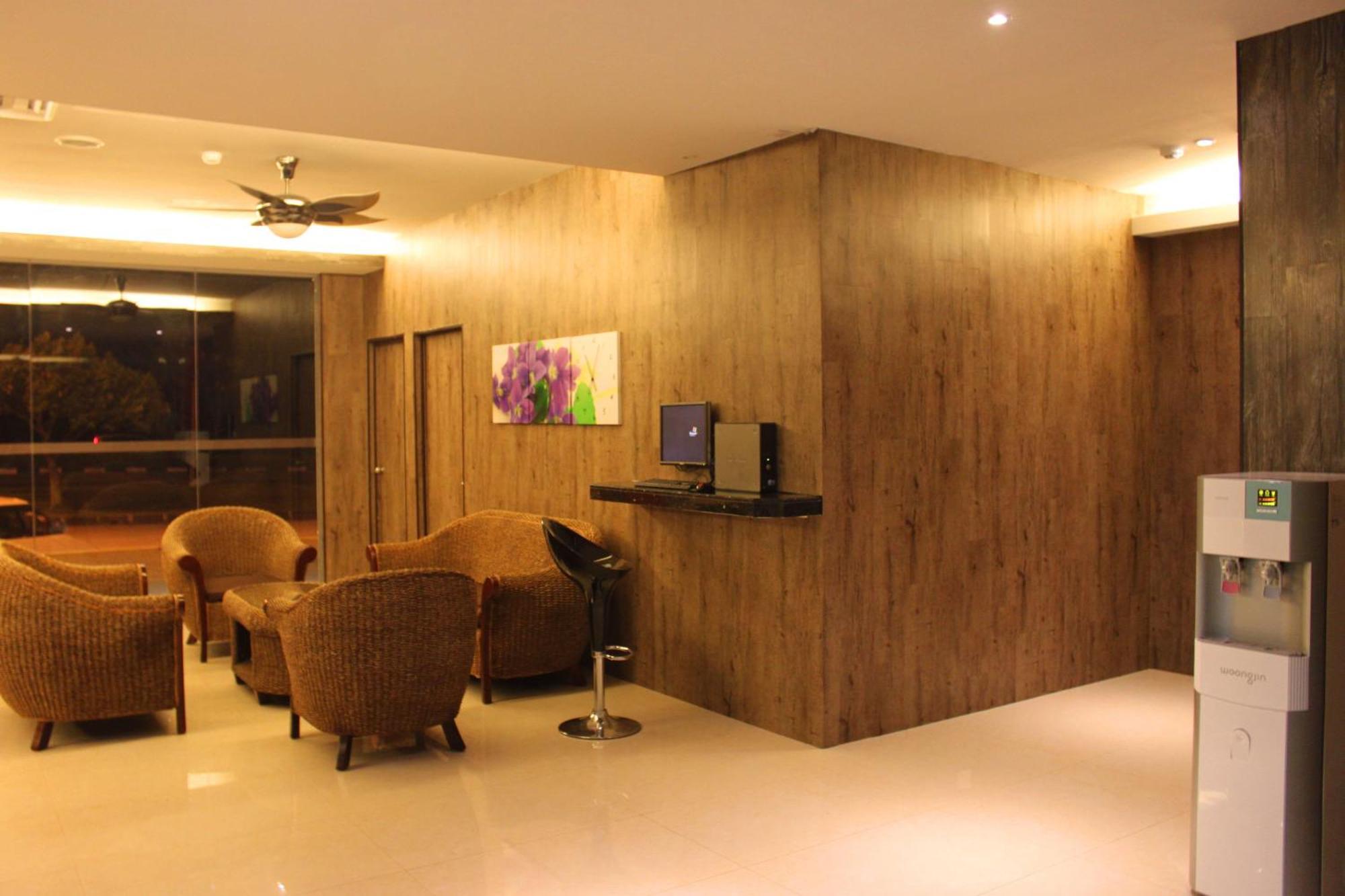 Hotel Time Boutique Nilai Εξωτερικό φωτογραφία